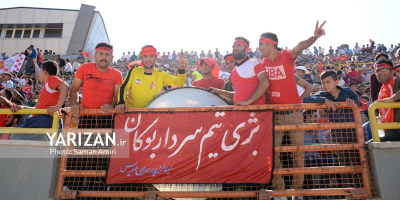 کمیته انضباطی فدراسیون فوتبال ایران رای خود را دمورد اتفاقات پایانی دیدار تیم های سردار بوکان و شهرداری بم در لیگ دسته دوم صادر کرد.