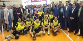 تیم های کرمانشاه و فارس در دیدار فینال رقابت های والیبال کارگران کشورحضور داشتند که در پایان کرمانشاه موفق شد با شکست حریف خود عنوان قهرمانی را کسب کند.