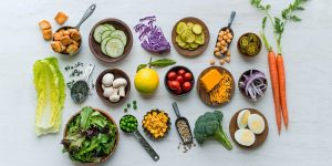 مدیر گروه تغذیه بالینی و استاد دانشگاه تهران گفت: با توجه به پیمایشی که در کشور انجام‌شده است در زمان کنونی مصرف یک قرص ویتامین D برای بالا بردن ایمنی بدن لازم است.