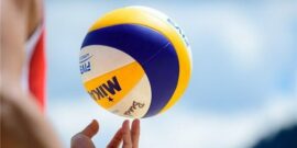 مسابقات والیبال ساحلی قهرمانی زیر ۱۸ و ۲۲ سال ایران، انتخابی تیم های ملی، با رعایت پروتکل های بهداشتی آغاز شد.