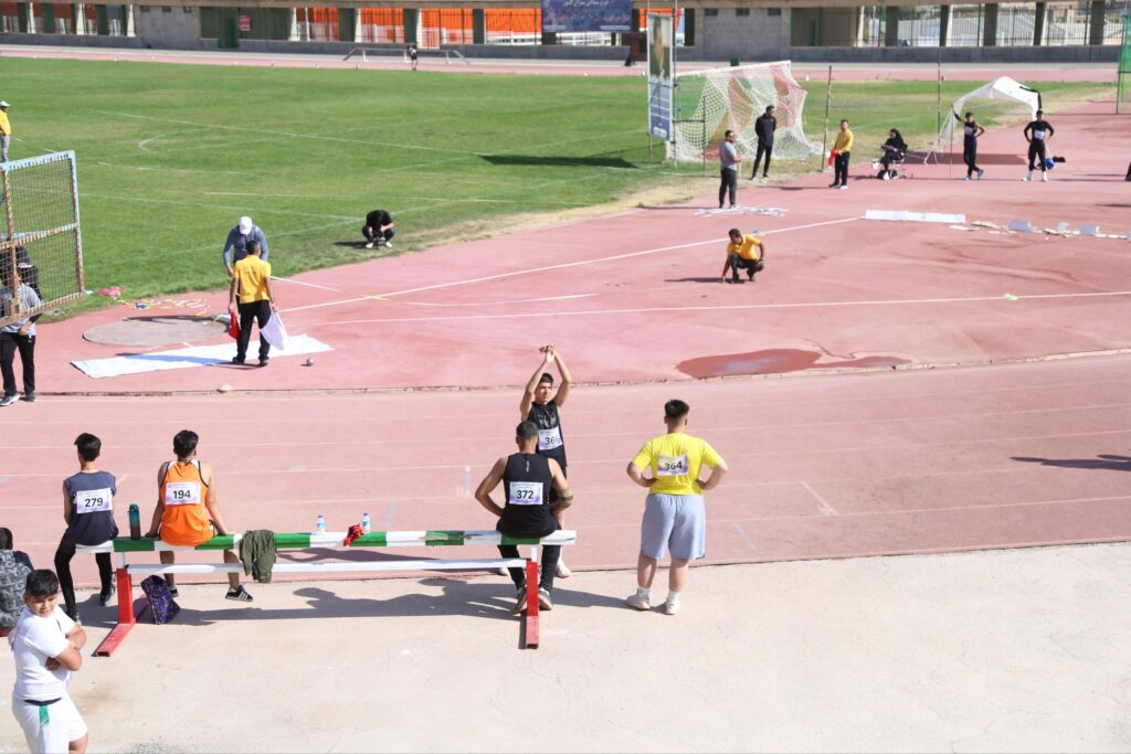 هفتمین دوره المپیاد استعدادهای برتر ورزش کشور در رشته دوومیدانی بخش پسران از صبح امروز پنجشنبه یکم آبان ماه در ماده های مختلف آغاز شد.

🔸 این مسابقات با حضور دوندگان استان های مختلف و در رده سنی ۲۲ تا ۱۶ سال در ورزشگاه ۱۵ هزار نفری مجموعه ۲۲ گولان سنندج برگزار می شود.