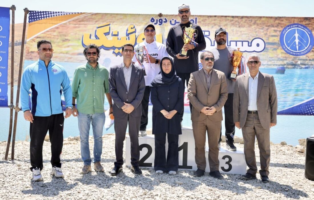 قهرمانی آذربایجان غربی در مسابقات قهرمانی کشور روئینگ آقایان