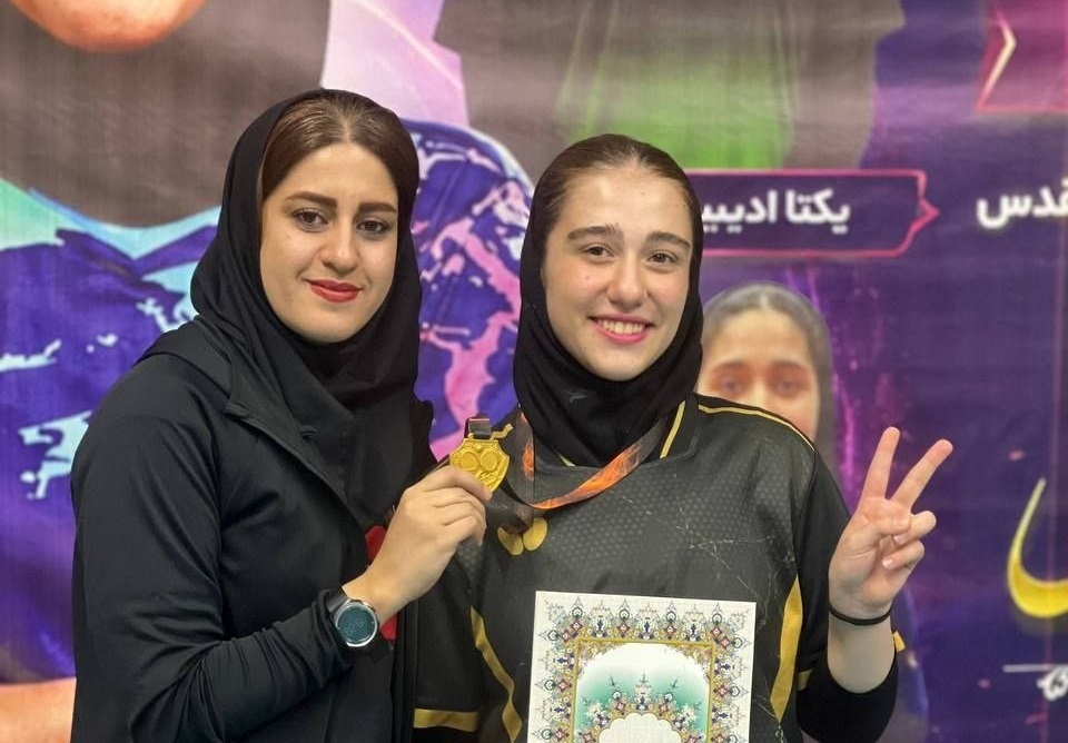 قهرمانی دختر کرمانشاهی در رقابت های دسته یک تنیس روی میز بزرگسالان